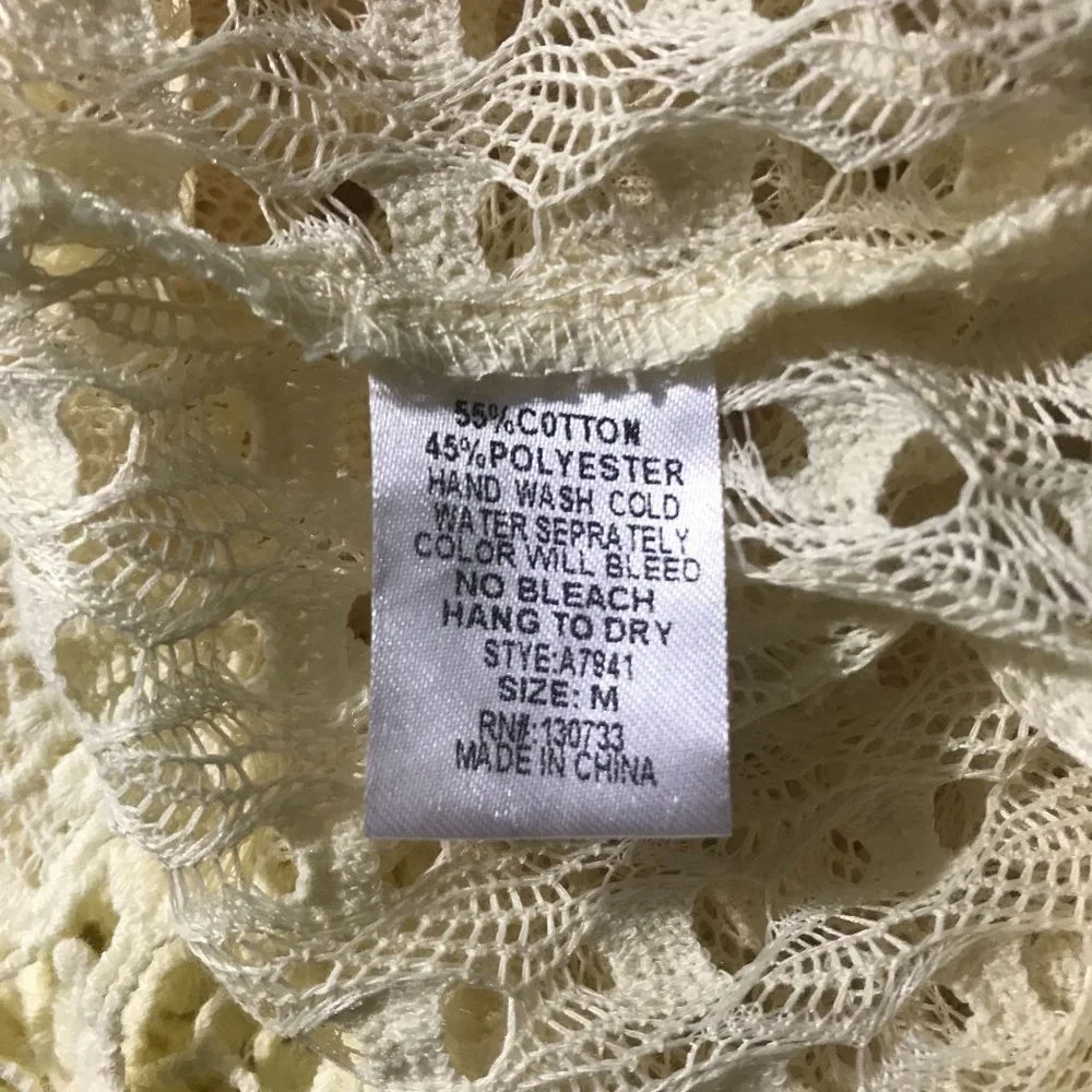 Umgee Women's Medium Open Knit Tunic Top Creamy Beige Off White Lace Detail Bell